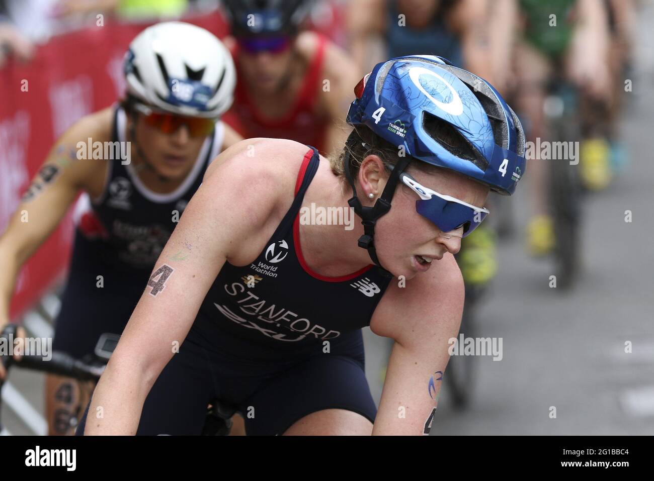 Leeds, UK. 06th June, 2021. Non Stanford in action during the AJ Bell 2021 World Triathlon Series in Roundhay Park, Leeds. Credit: SPP Sport Press Photo. /Alamy Live News Stock Photo