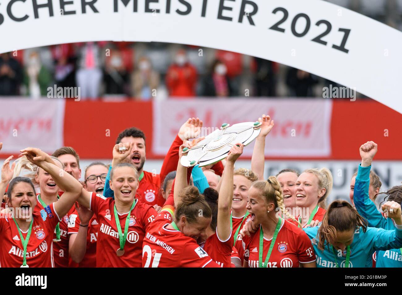 Munich, Germany. 06th June, 2021. Deutscher Meister 2021. Bayern player  with the Meisterschale after the Frauen Bundesliga match between FC Bayern  Munich and Eintracht Frankfurt at FC Bayern Campus, Germany. Credit: SPP