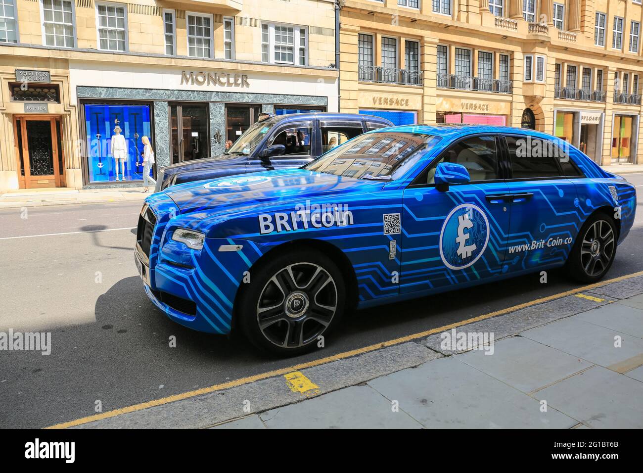London, UK. 05 June 2021. Rolls-Royce supercar wrapped in BritCoin on Sloane  Street. Credit: Waldemar Sikora Stock Photo - Alamy