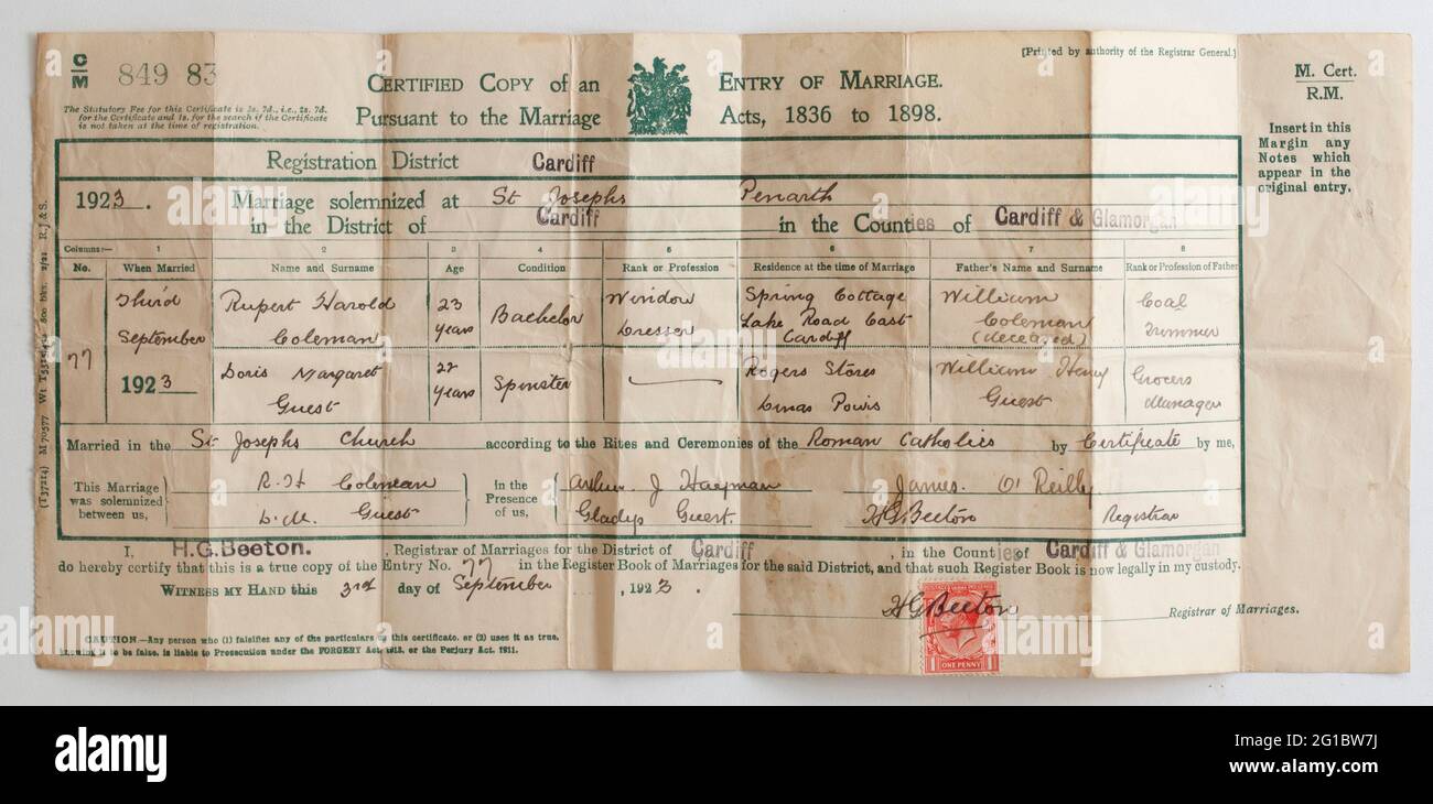 Old Vintage Marriage Certificate Stock Photo - Alamy