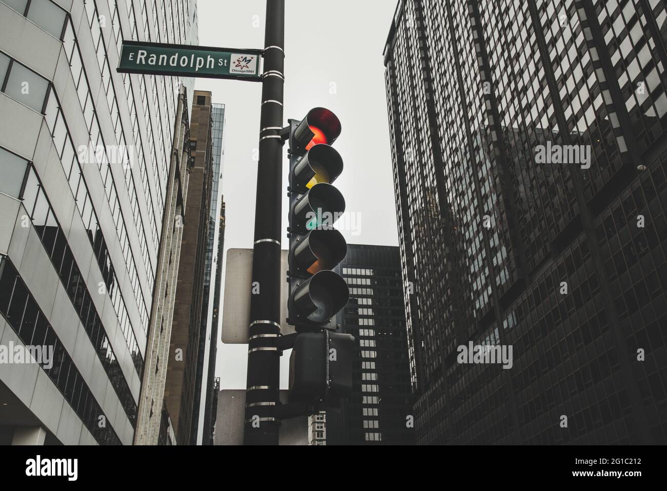 Chicago traffic light on the street vintage style Stock Photo Alamy