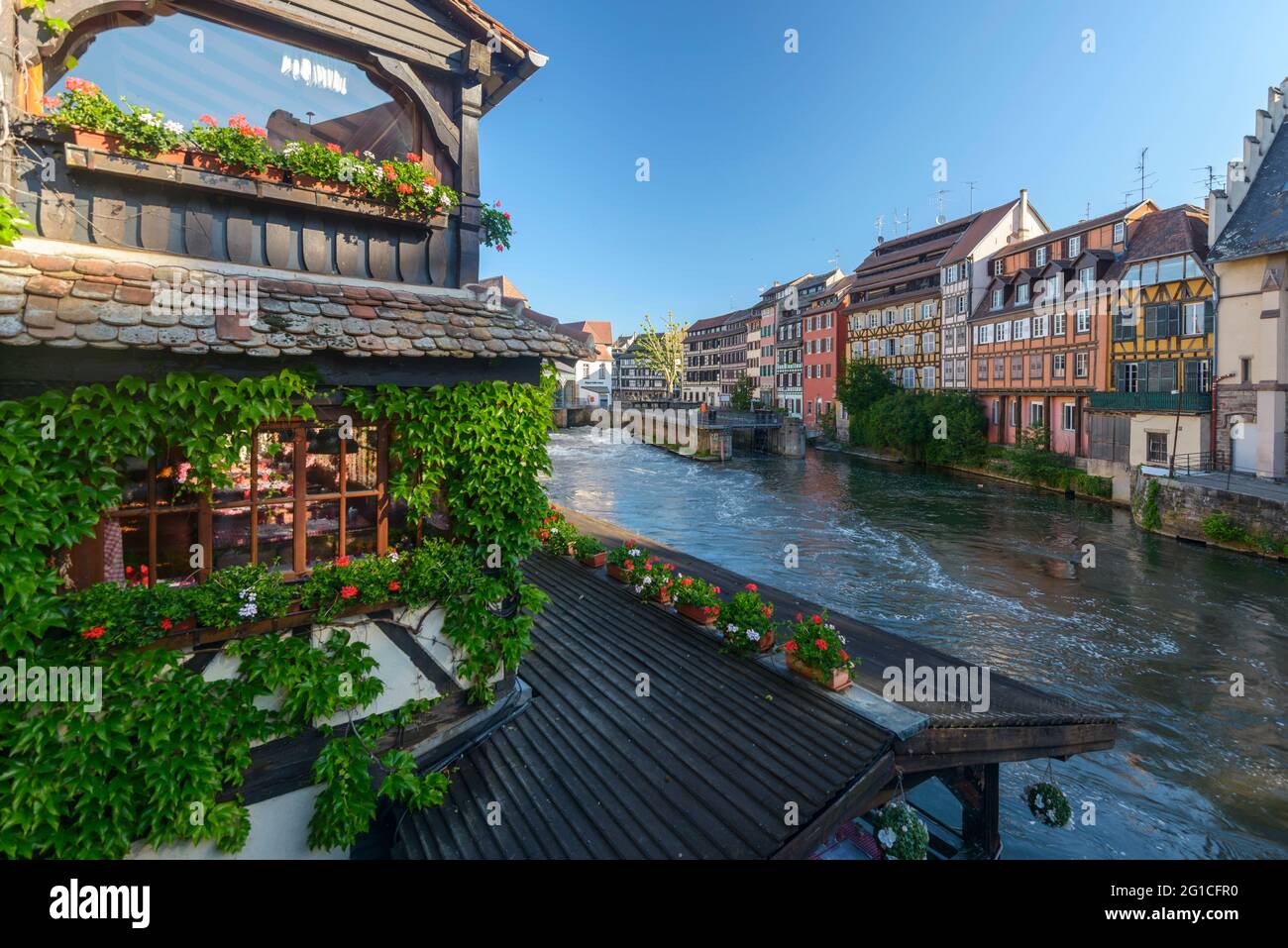 FRANCE, BAS-RHIN (67), STRASBOURG, PETITE FRANCE DISTRICT, SAINT-MARTIN  RESTAURANT Stock Photo - Alamy