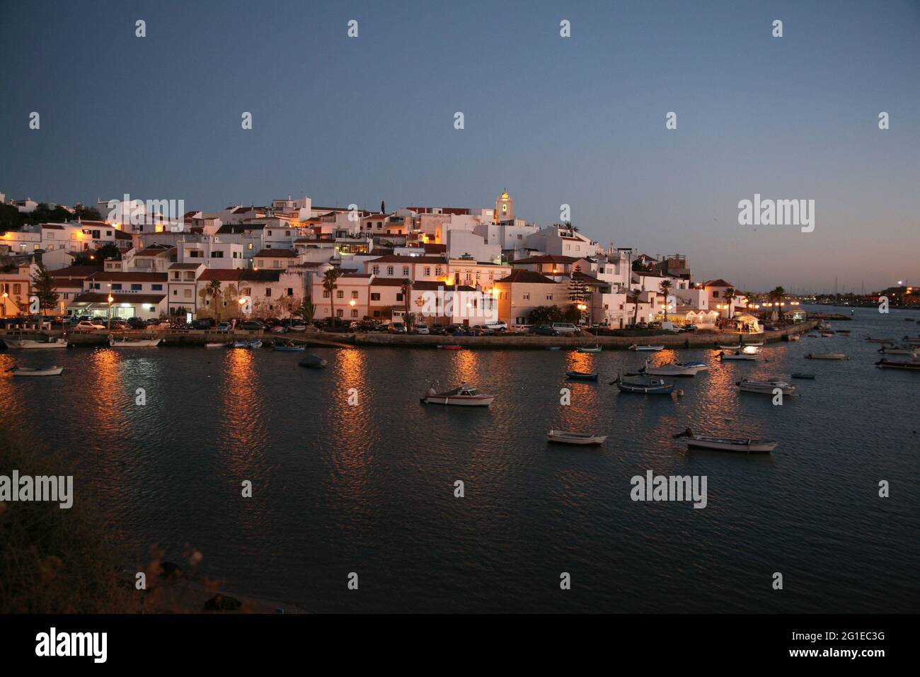 A general view of Ferragudo, a charming fishing town situated on the eastern side of the Arada River on the western border of the municipality of Lagoa, in Portugal and which is often claimed to be the prettiest village in the Algarve. Picture date: Thursday August 7, 2008. Stock Photo