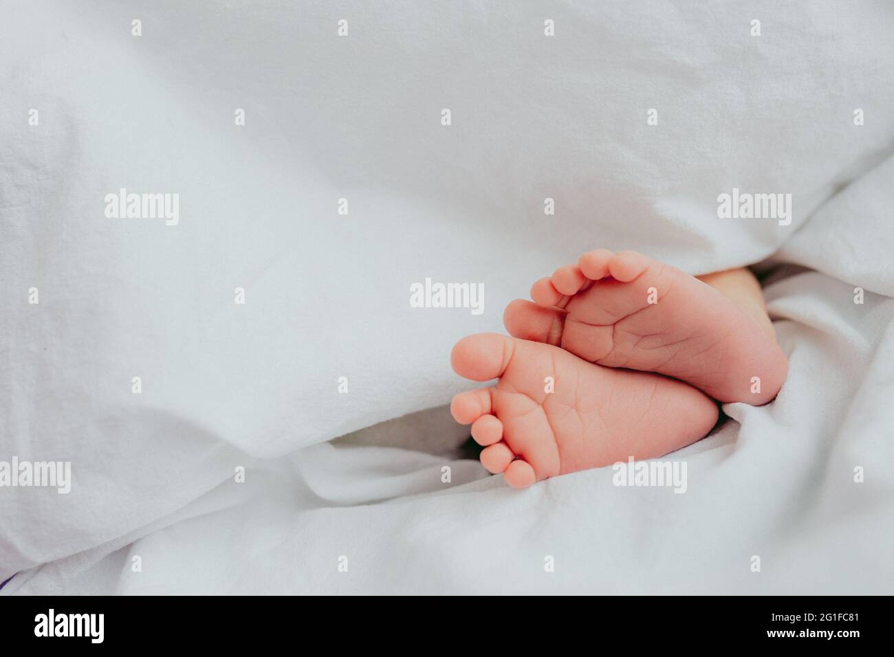 Childrens blanket hi-res stock photography and images - Alamy