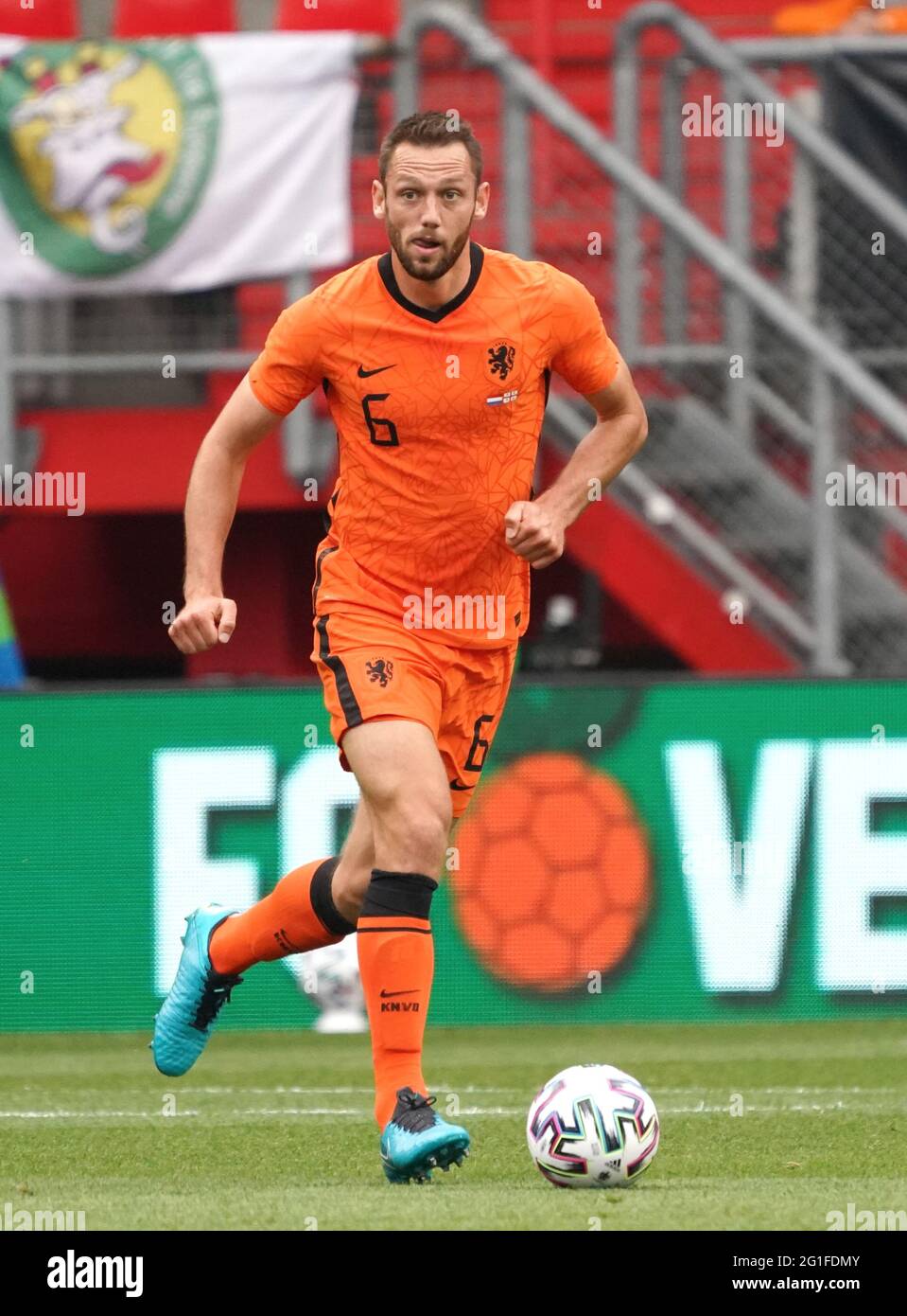 その他 Stefan de Vrij Team Crests Patch 10/10 その他 Stefan de Vrij Team Crests Patch 10/10 その他 Stefan
