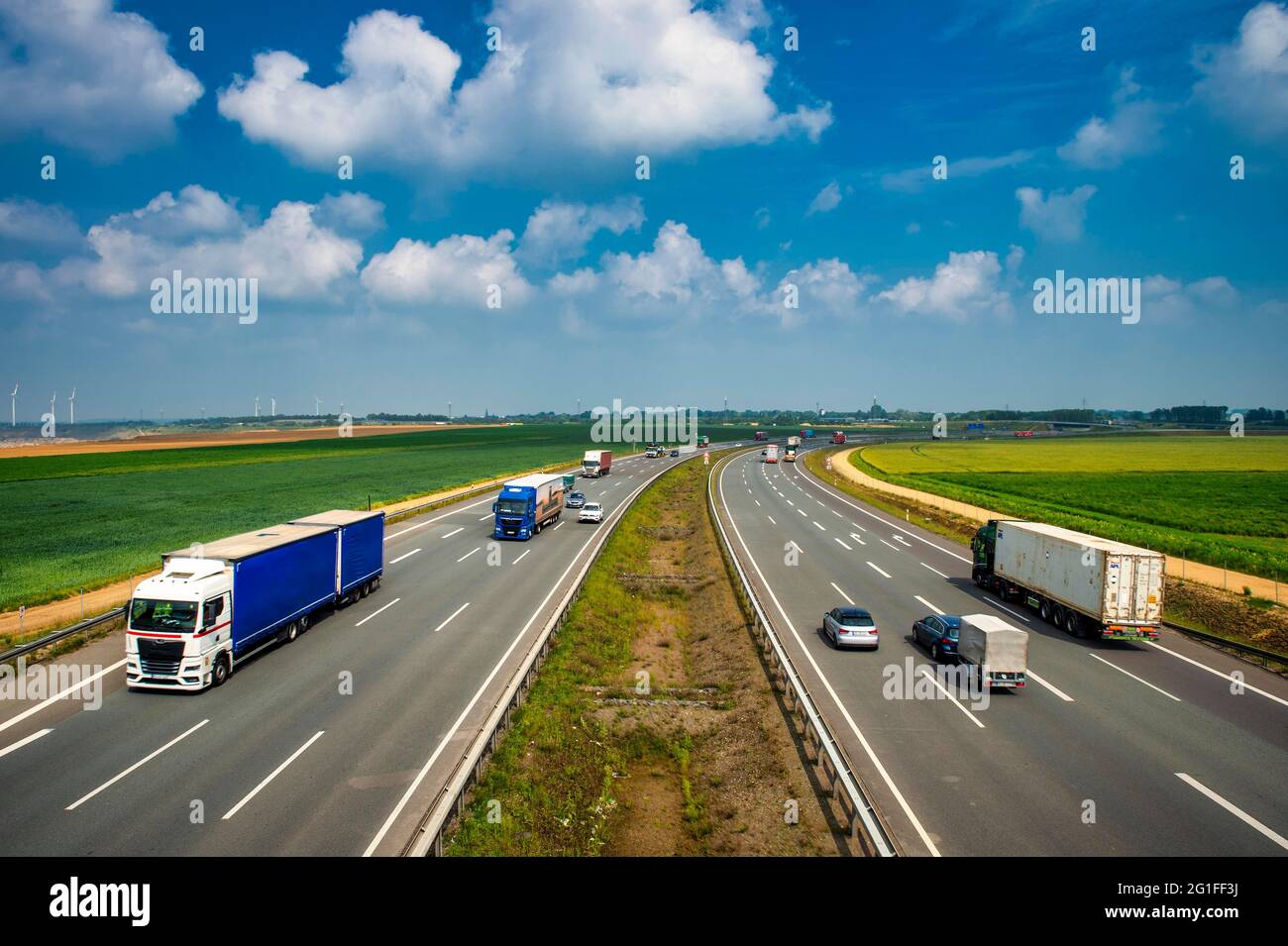 Traffic on the A 44n between the Garzweiler I and Garzweiler II opencast mines Juechen, North Rhine-Westphalia, Germany Stock Photo