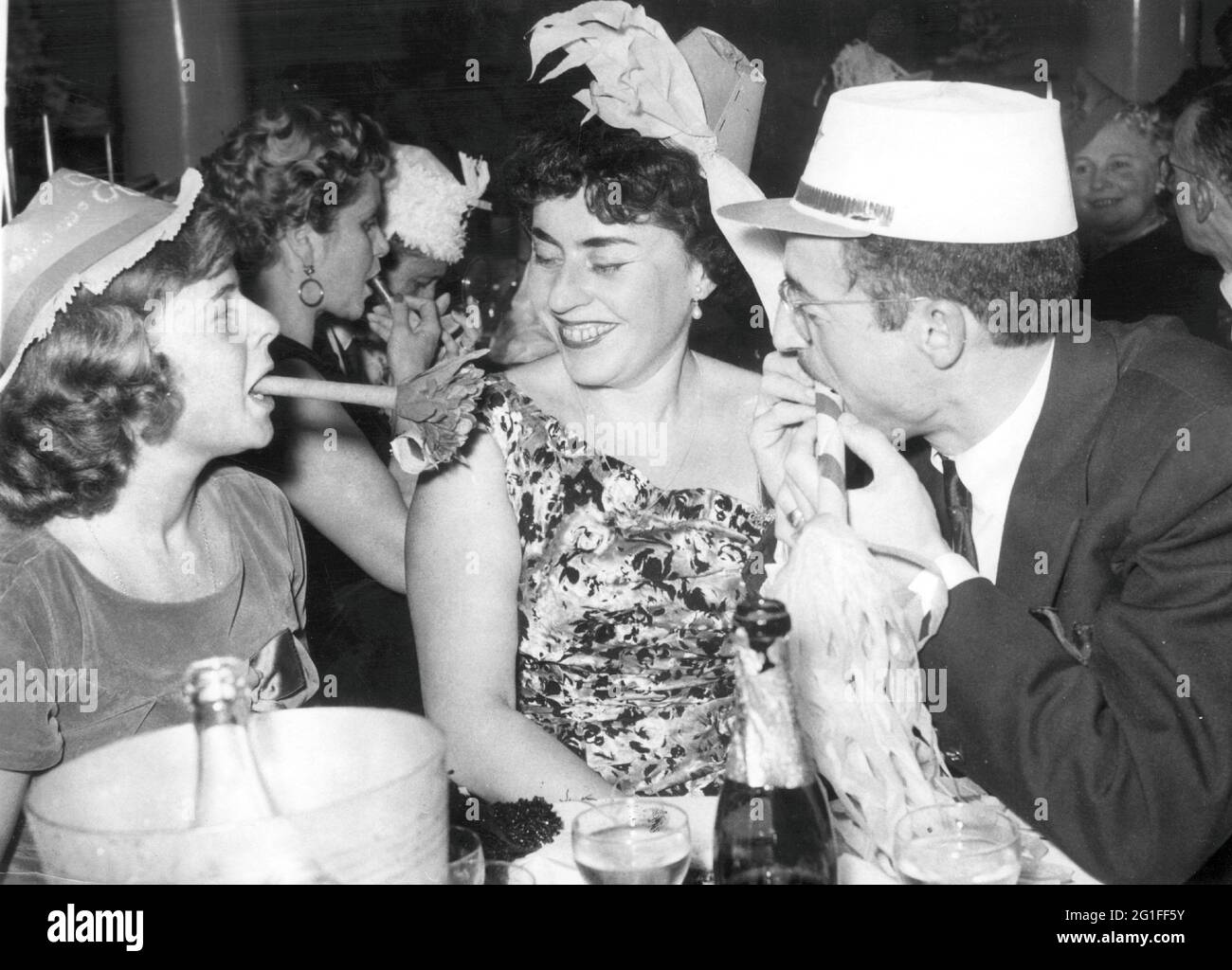 festivity, New Year's Eve, people celebrating New Year, 1959, ADDITIONAL-RIGHTS-CLEARANCE-INFO-NOT-AVAILABLE Stock Photo