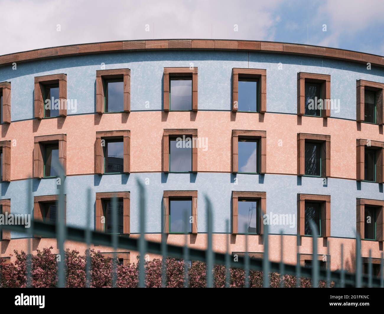Wissenschaftszentrum Berlin fuer Sozialforschung WZB am Landwehrkanal ...