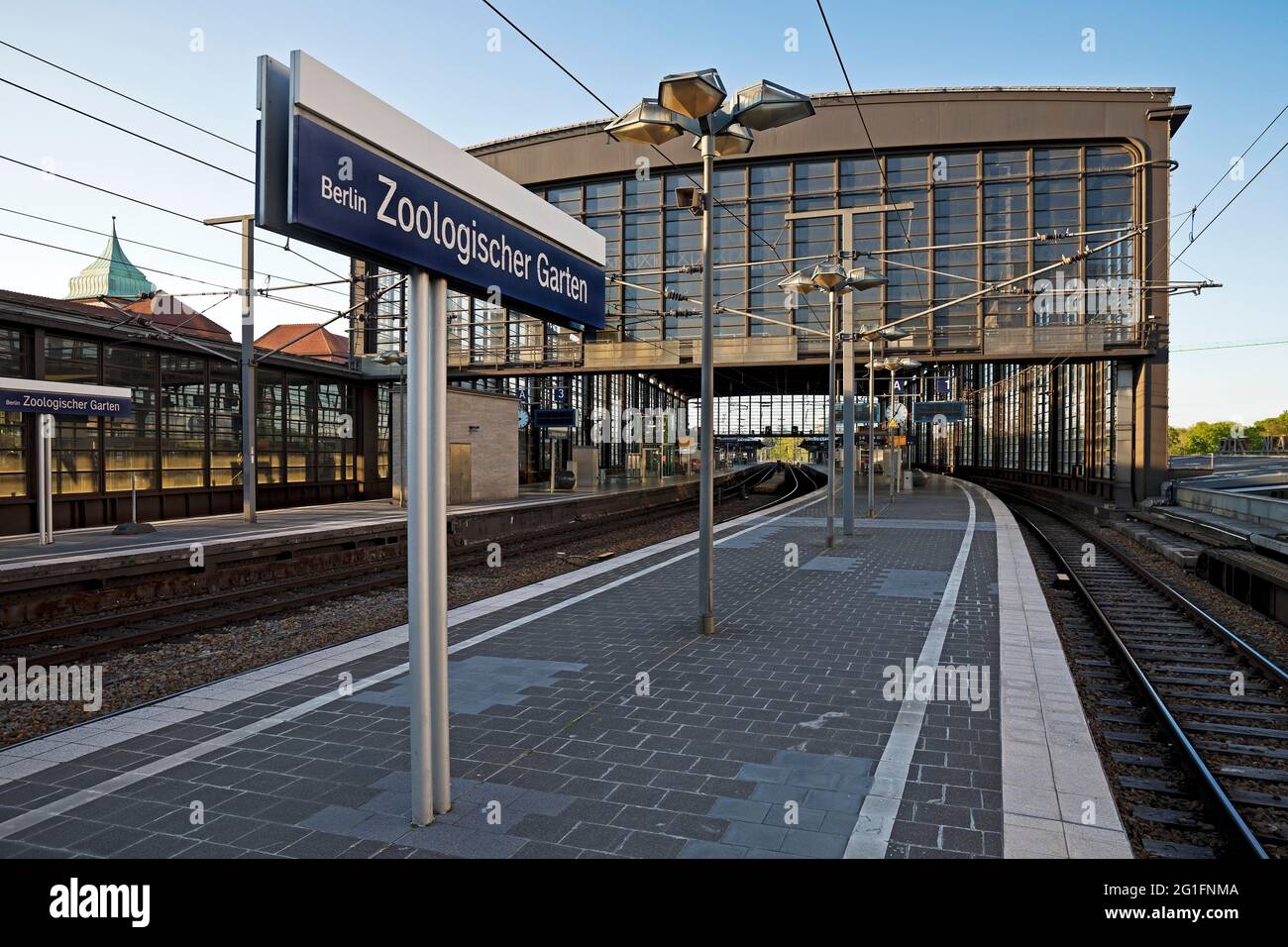Bahnhof Berlin Zoologischer Garten, short Bahnhof Zoo, Charlottenburg