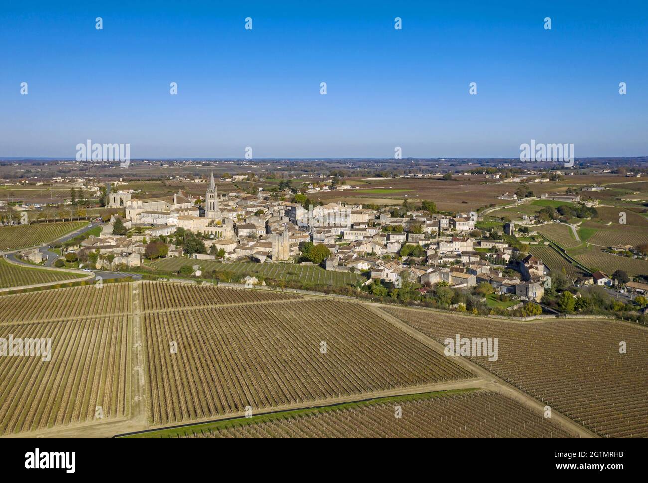 France, Gironde, Saint-�milion, area classified as World Heritage, general view of the medieval city dominated by the monolithic church of the eleventh century entirely dug in the rock (aerial view) Stock Photo