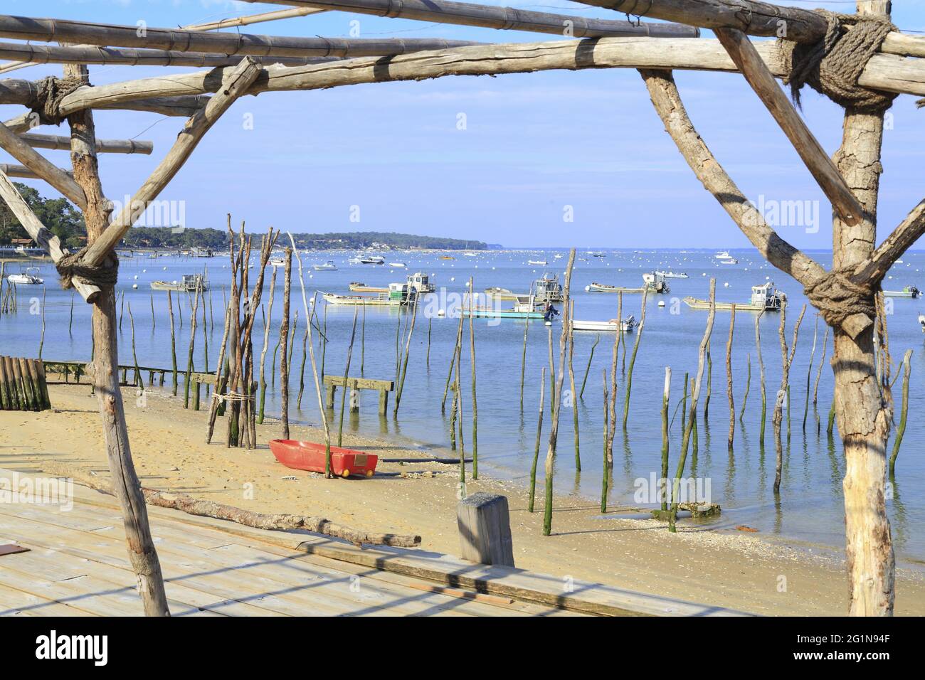 cap-ferret-france-oyster-cabane-hi-res-stock-photography-and-images-alamy