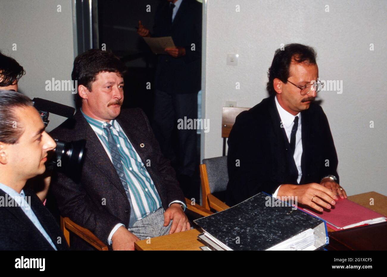 Gerichtsverhandlung um die Verseuchung der Rastplätze Sylsbek  únd Bad Oldesloe, Deutschland 1989. Stock Photo