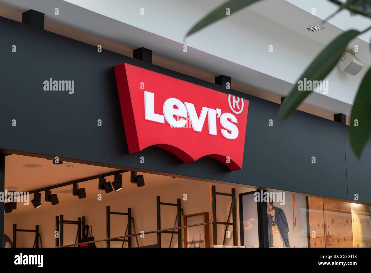 Levi Strauss Co is a privately held American clothing company. the levis  logo above the entrance to the company store. krasnoyarsk, Russia, May 15,  20 Stock Photo - Alamy