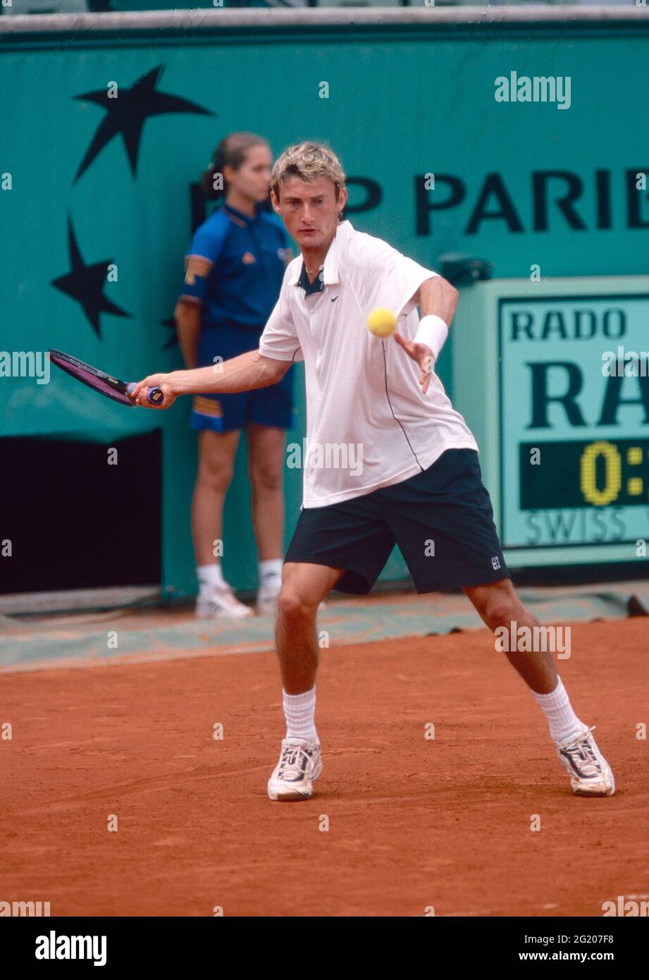 Spanish tennis player Juan Carlos Ferrero with the photographers, Roland  Garros, France 2000 Stock Photo - Alamy