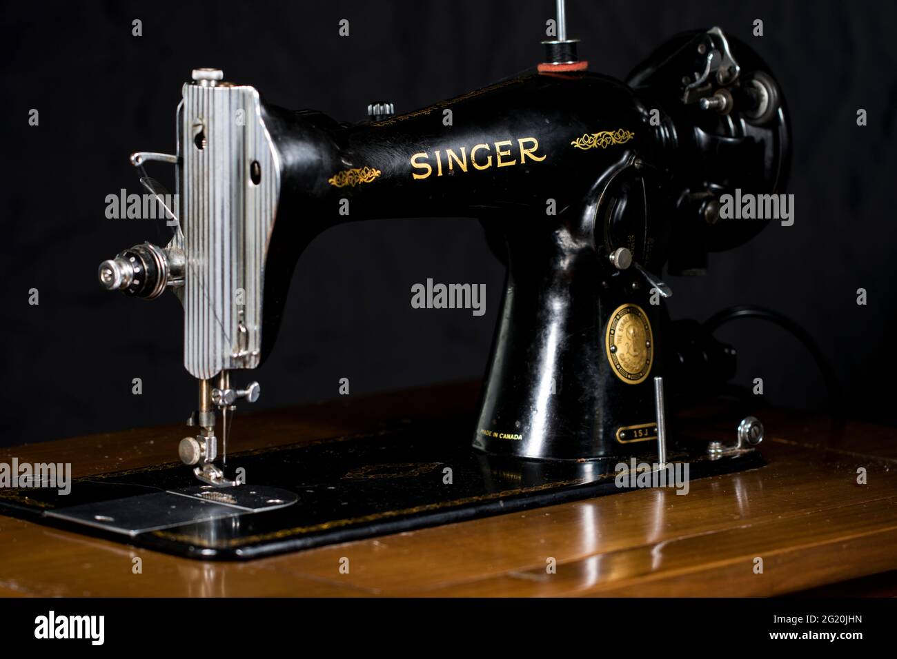 Vintage sewing machine Singer 1591. Retro seamstress tools Singer