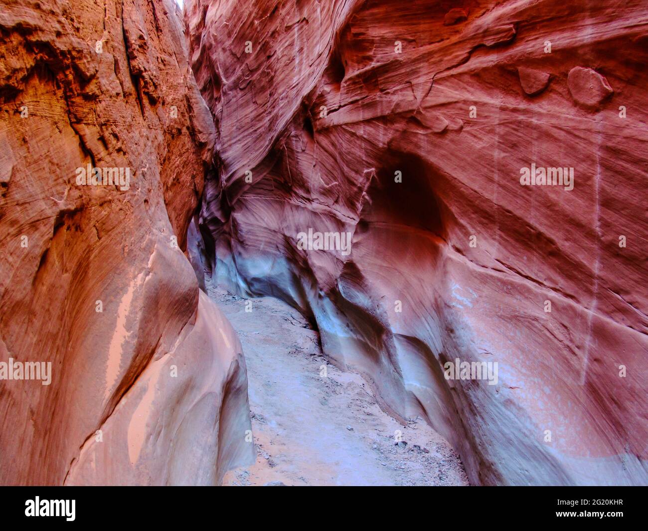 Cross-bedding on the steep cliffs of the Dry Fork slot canyon in in the Grand Staircase-Escalante National Monument, Utah, USA Stock Photo