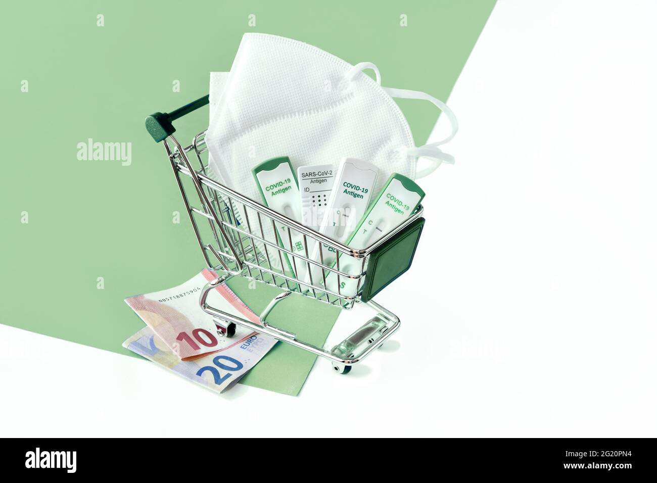 Pcr schnelltest hires stock photography and images Alamy