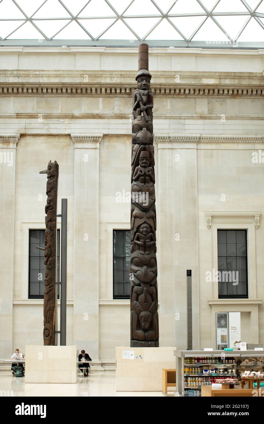 Totem Poles, The British Museum, London Uk Stock Photo - Alamy