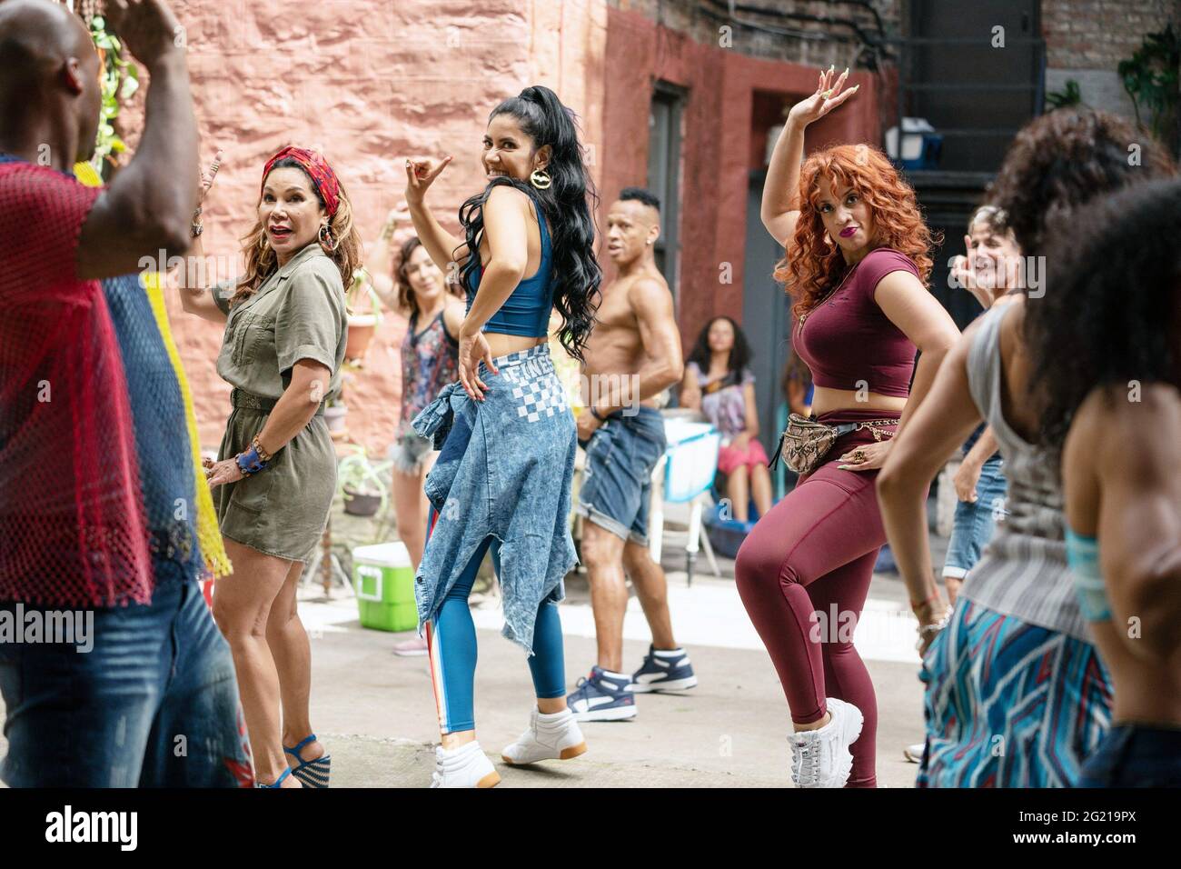 IN THE HEIGHTS, from left: Daphne Rubin-Vega, Stephanie Beatriz, Dascha