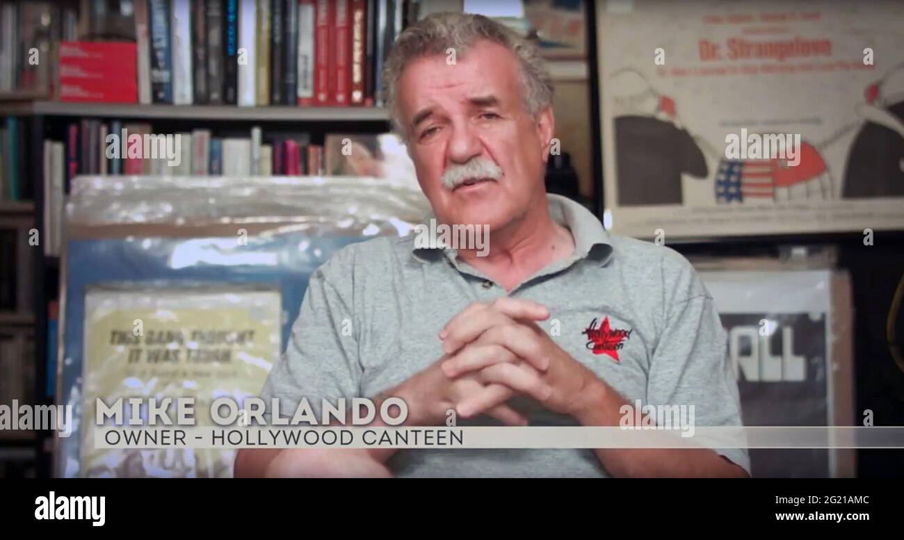 24x36 A MOVIE ABOUT MOVIE POSTERS, Mike Orlando, owner of the Hollywood Canteen, 2016