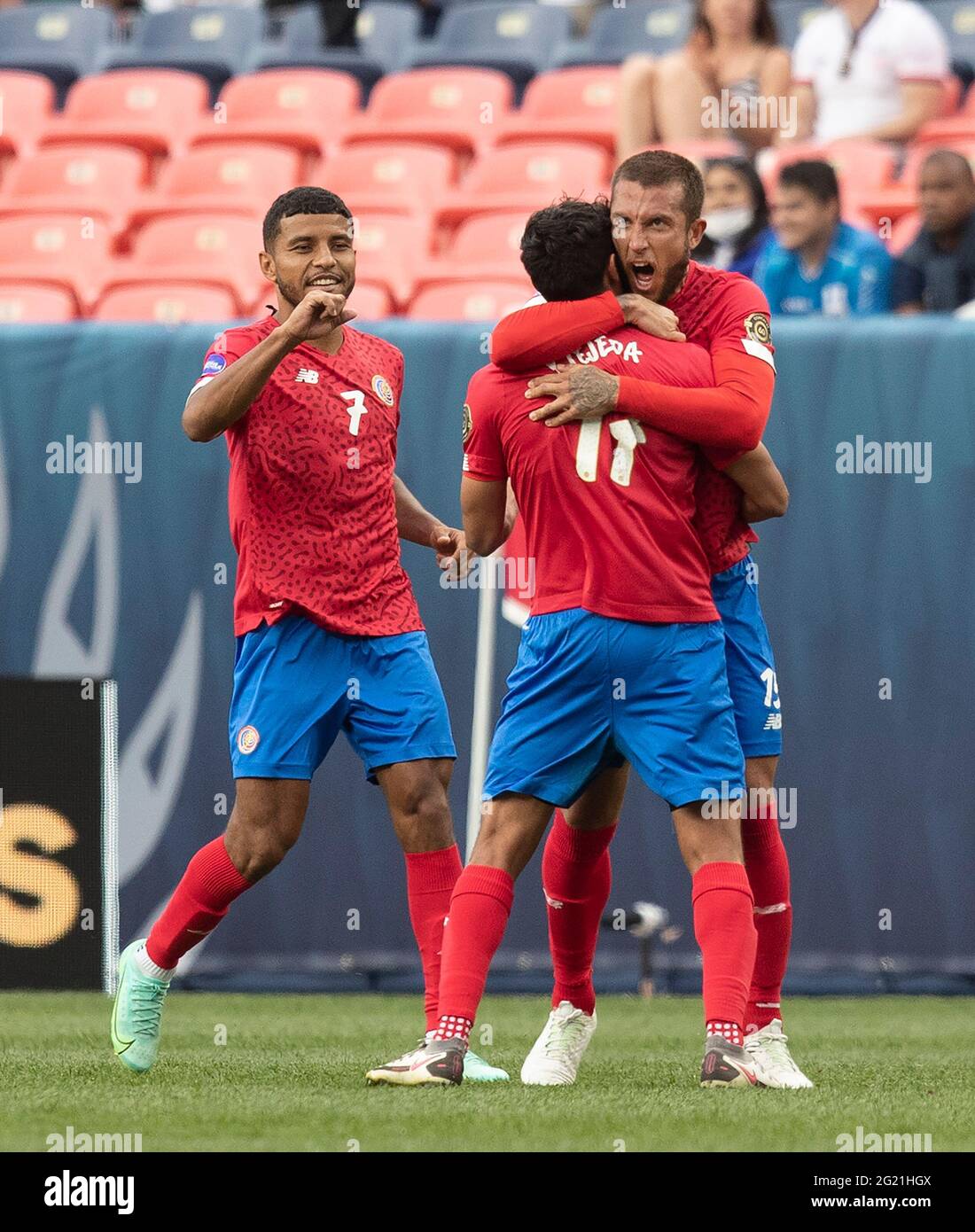 Honduras National Football Team players celebrating a goal in the match: Honduras vs Haiti 2021
