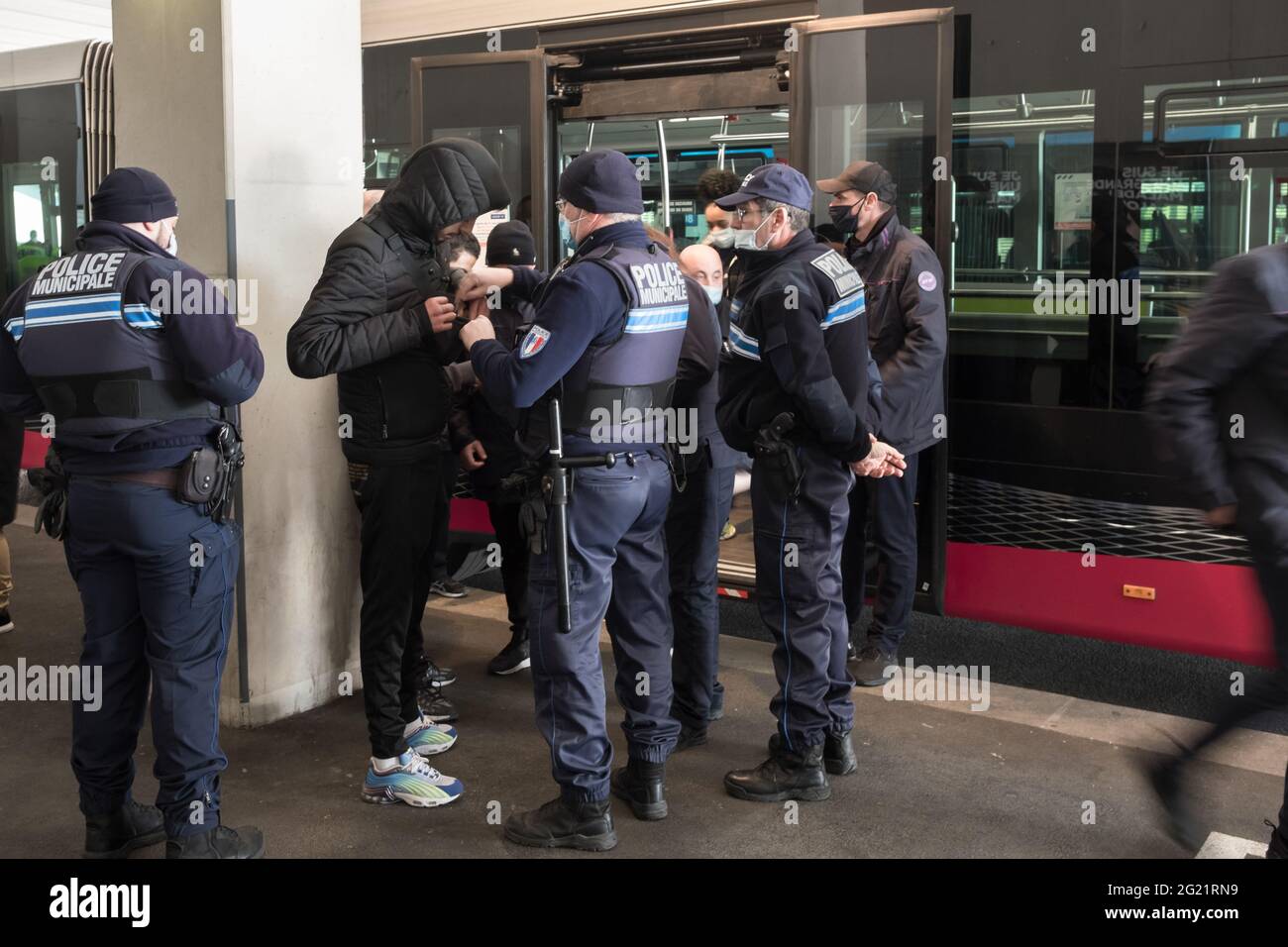 Marseille, France. 19th Jan, 2021. Police officers in their uniforms seen  in action during law enforcement and security operations in Marseille.Since  the beginning of 2021, the Prefecture of Police has reinforced the