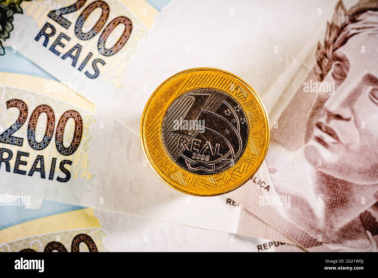 Brazilian real note hi-res stock photography and images - Alamy