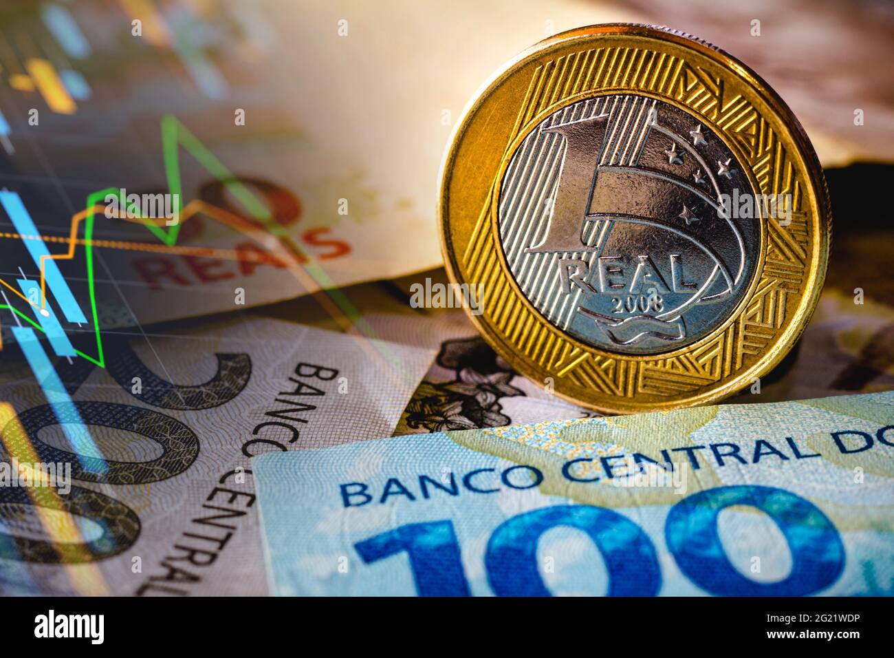 Brazilian one hundred real bill hi-res stock photography and images - Alamy