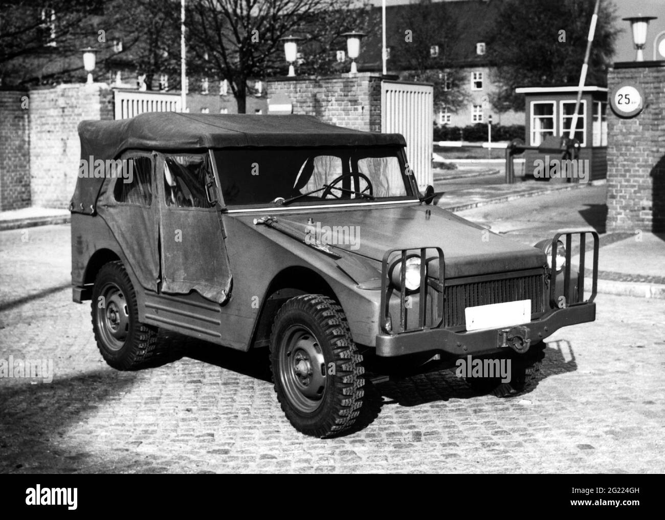 military, Germany, Federal Armed Forces, vehicle, cross country vehicle Borgwarth Goliath 1100, ADDITIONAL-RIGHTS-CLEARANCE-INFO-NOT-AVAILABLE Stock Photo