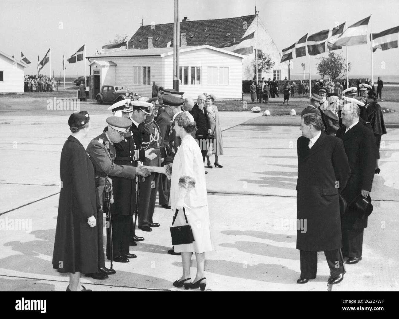 Ingrid of Sweden, 28.3.1910 - 7.11.2000, Queen Consort of Denmark 1947 - 1972, scene, ADDITIONAL-RIGHTS-CLEARANCE-INFO-NOT-AVAILABLE Stock Photo