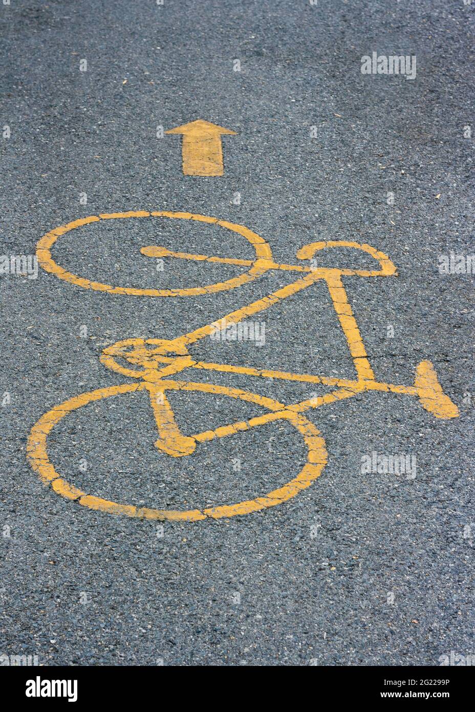 Bike Path Symbol Stencil'd on Asphault (photograph Stock Photo Alamy