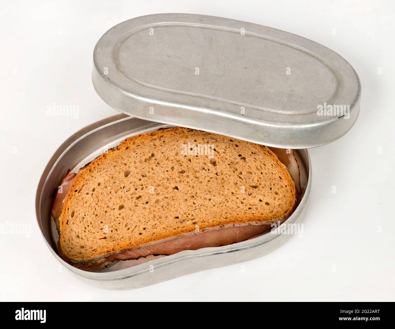 food, bread, slice of bread and butter, in snack box from the 1950s, Germany, 1950s, ADDITIONAL-RIGHTS-CLEARANCE-INFO-NOT-AVAILABLE Stock Photo