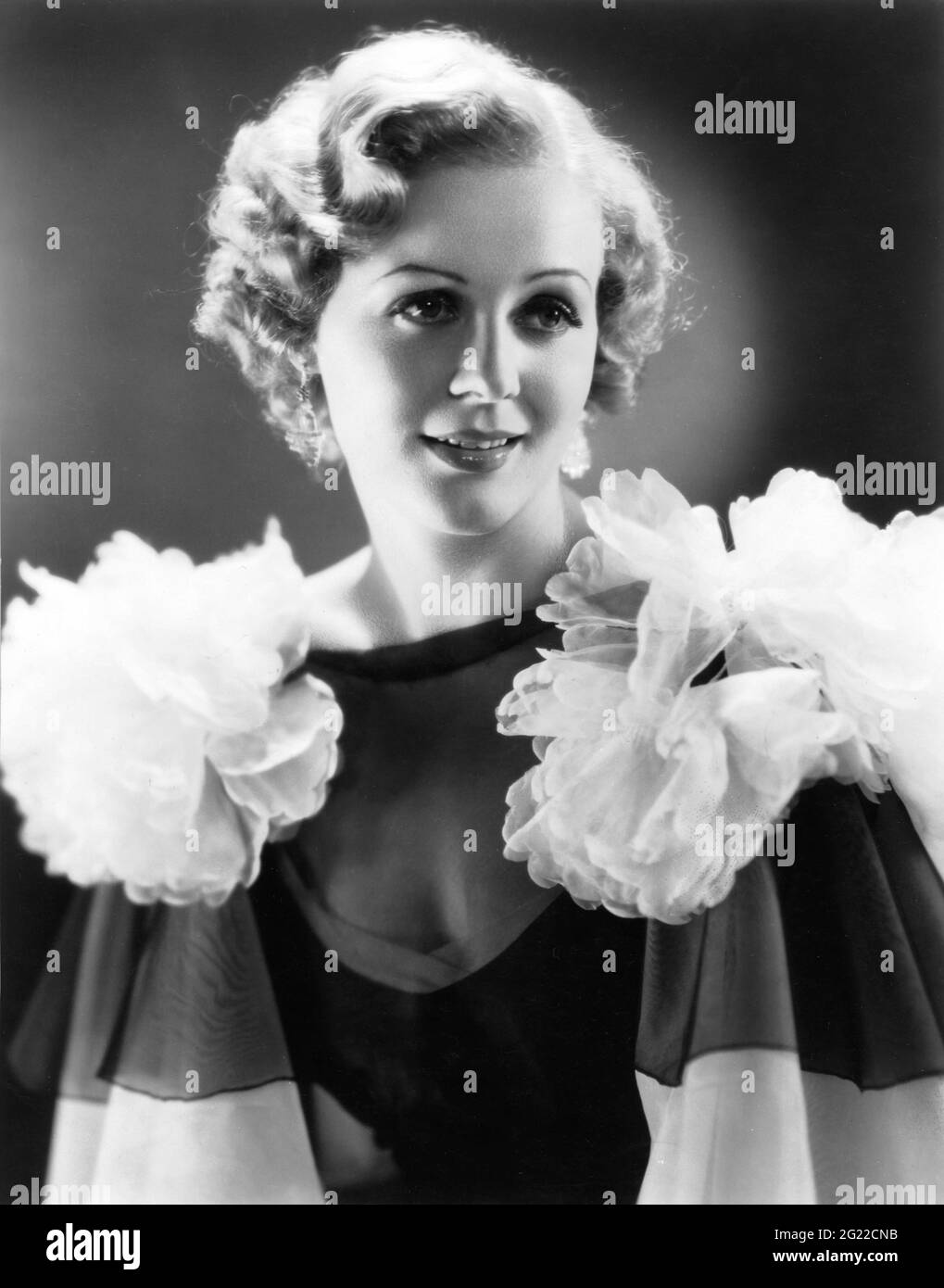 GLORIA STUART 1932 Portrait by FREULICH publicity for Universal Pictures Stock Photo