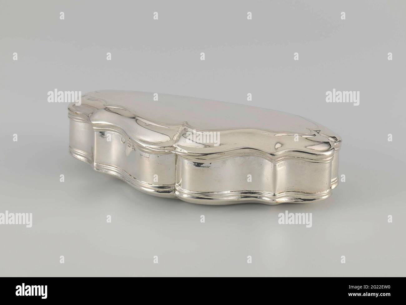 Tobacco box. Tobacco box of silver. The front and lid is corrugated ...
