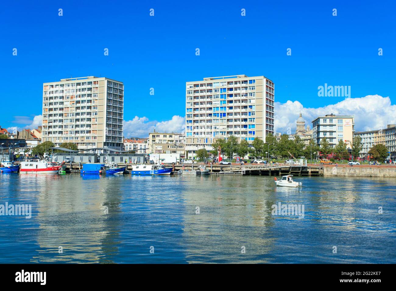 Boulogne sur Mer (northern France): the harbour along Boulevard Gambetta Stock Photo