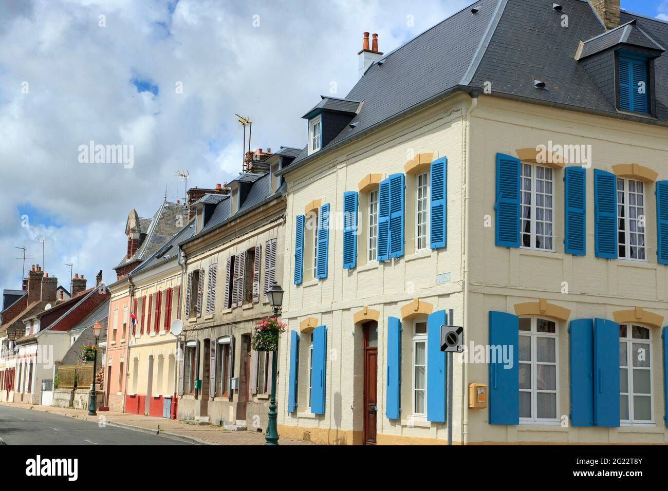 Rue (northern France): houses along a street in the town Stock Photo