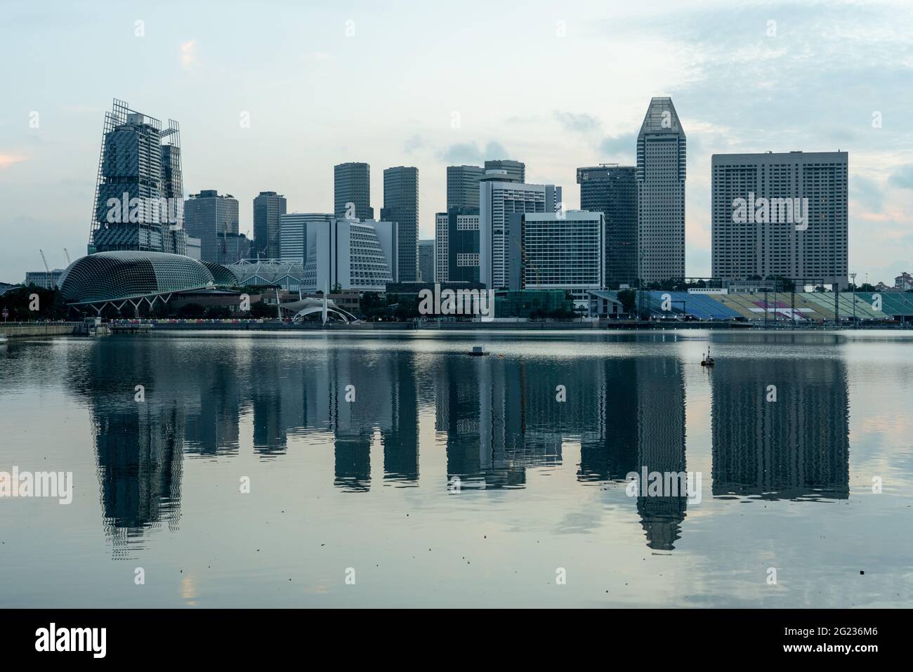 Early morning skyline singapore hi-res stock photography and images - Alamy