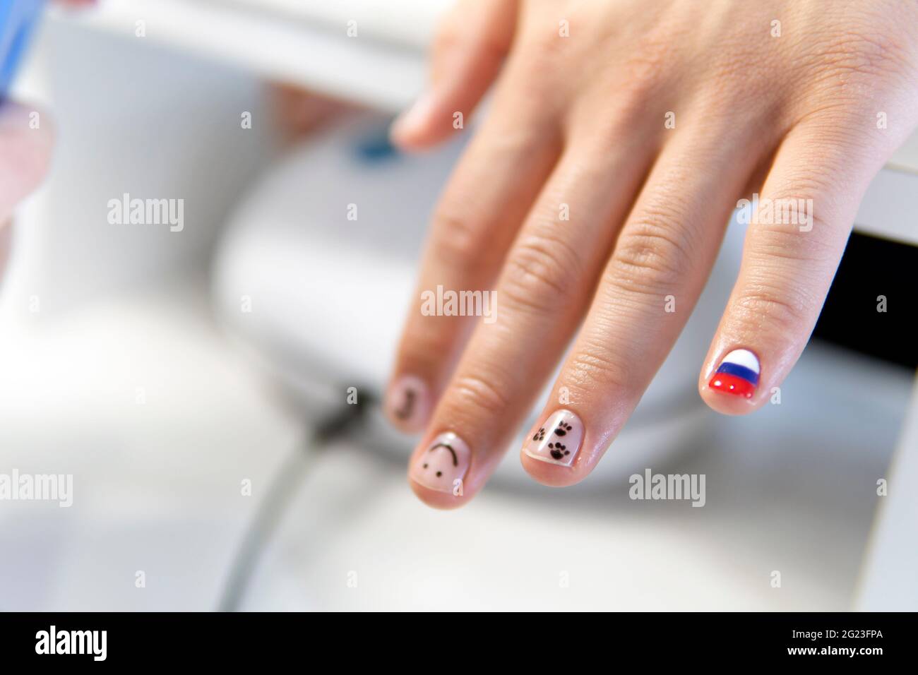Pearl nail art is Insta-popular as the chicest nail art trend of the  season! - StyleSpeak