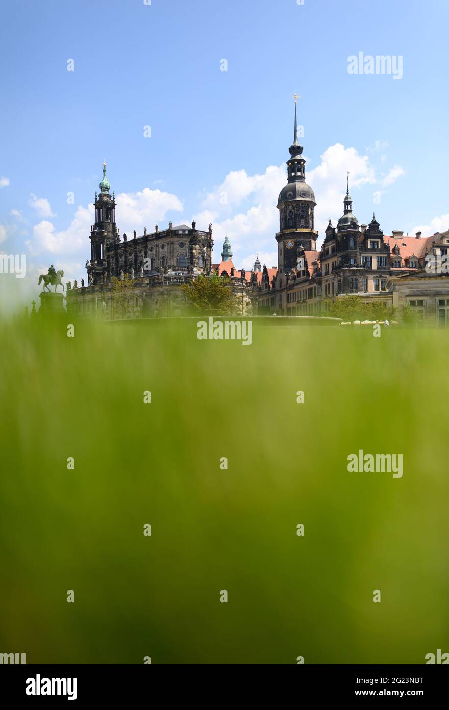 Dresden, Germany. 08th June, 2021. Afternoon view over the Theaterplatz to the Old Town with the equestrian statue of King Johann (l-r), the Hofkirche, the Hausmannsturm, the Residenzschloss and the Schinkelwache. Credit: Robert Michael/dpa-Zentralbild/ZB/dpa/Alamy Live News Stock Photo