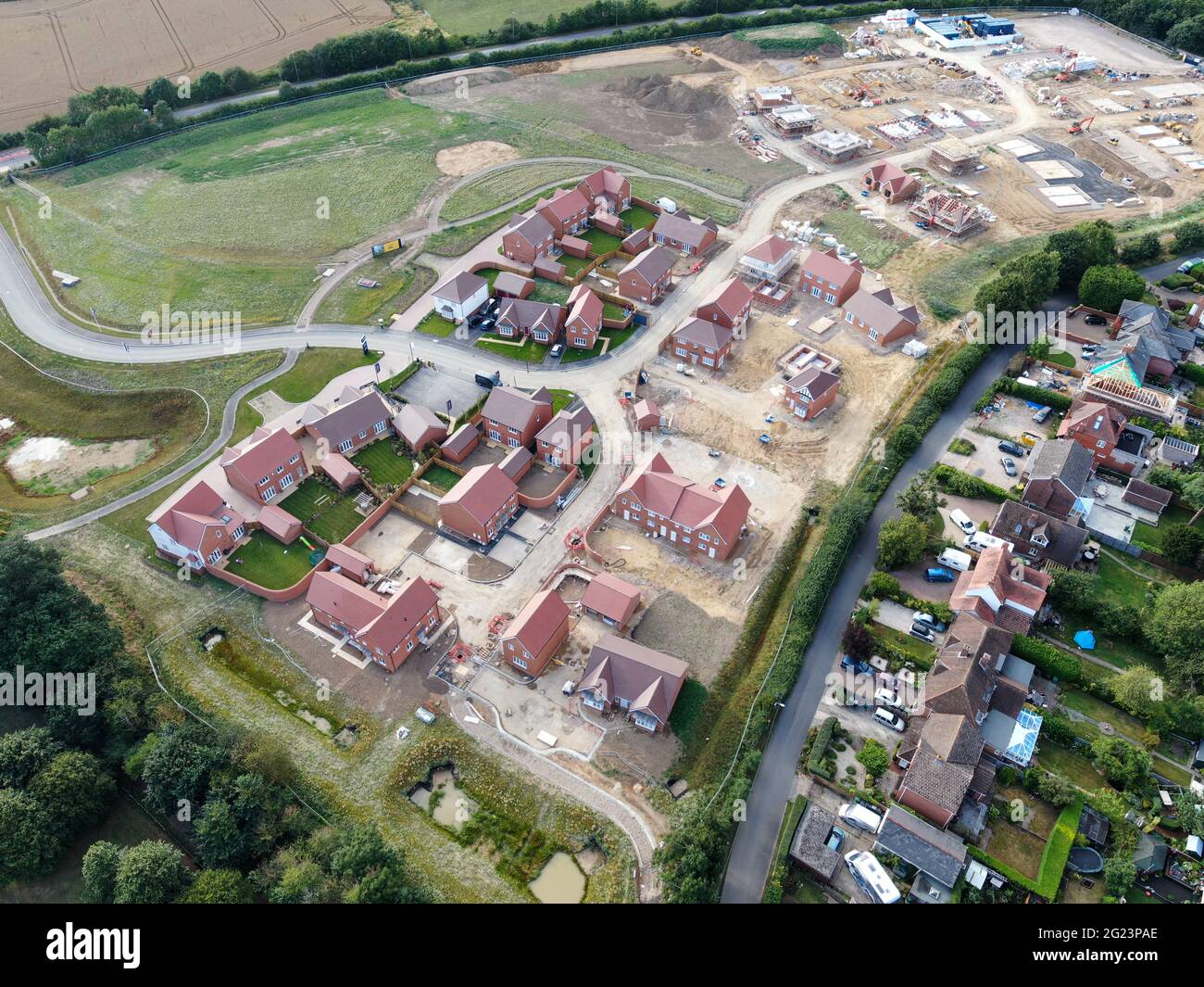 Housing Development, Tull Way in Thatcham Stock Photo Alamy