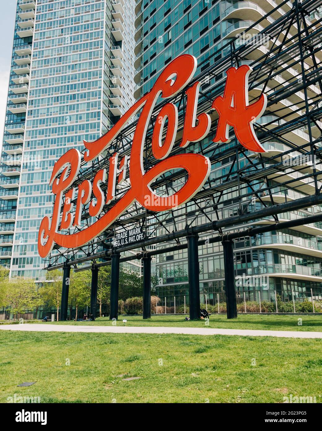 Pepsi-Cola Sign, on the waterfront in Long Island City, Queens, New York City Stock Photo