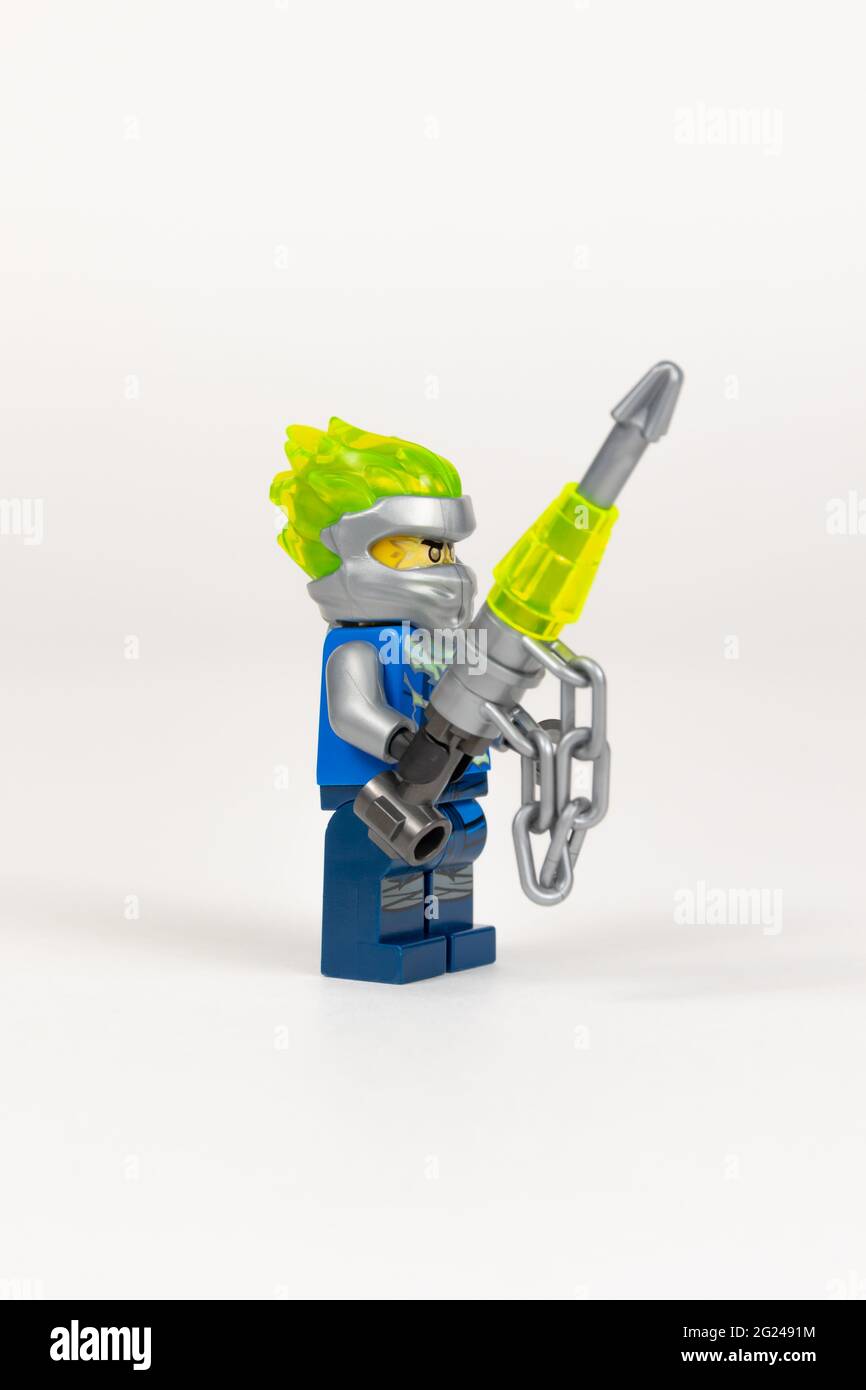 Yekaterinburg. Russia. 04.08.2021. Toy hero Jay in a blue kimono with a  kusarigama from a set of Lego ninjago on a white background. close-up.  selecti Stock Photo - Alamy