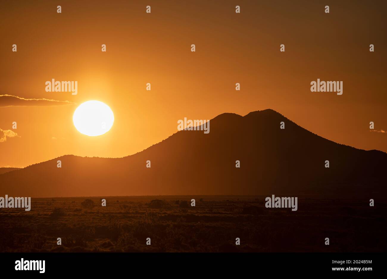 SUNSETS OVER THE THE CERRILLOS, FROM EL DORADO, SANTA FE, NM, USA Stock Photo