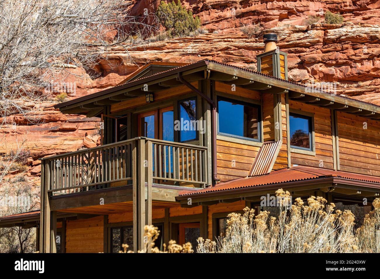 USA, Utah, Escalante, Single family home in canyon in Grand StaircaseEscalante National