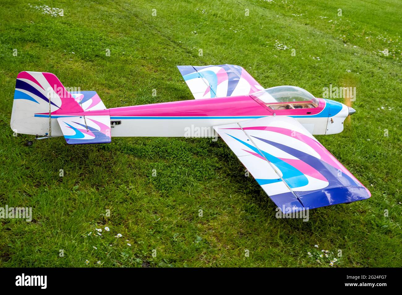 A radiocontrolled model taxiing on a grass airstrip near to York