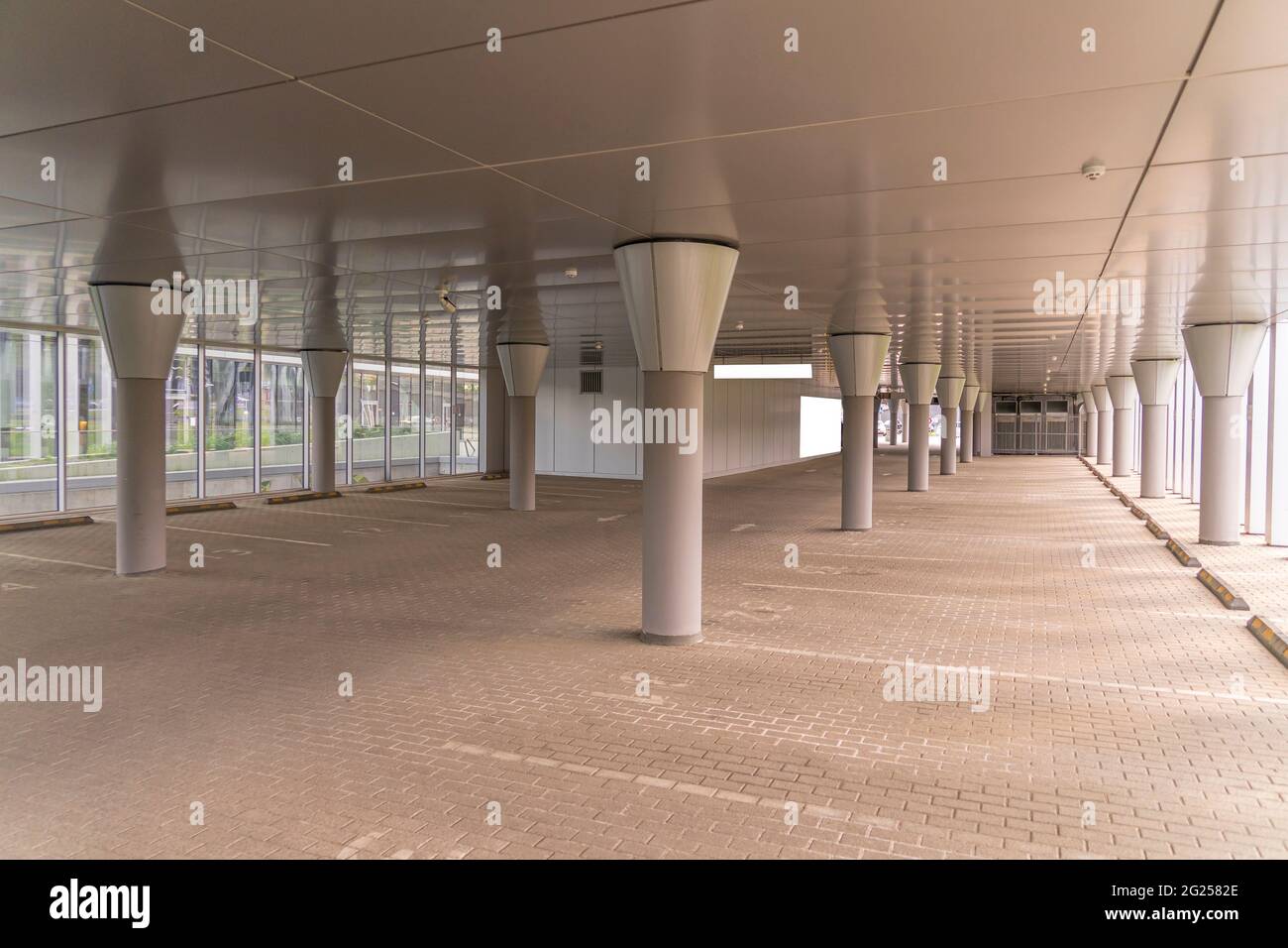 Car parking area in office hi-res stock photography and images - Alamy