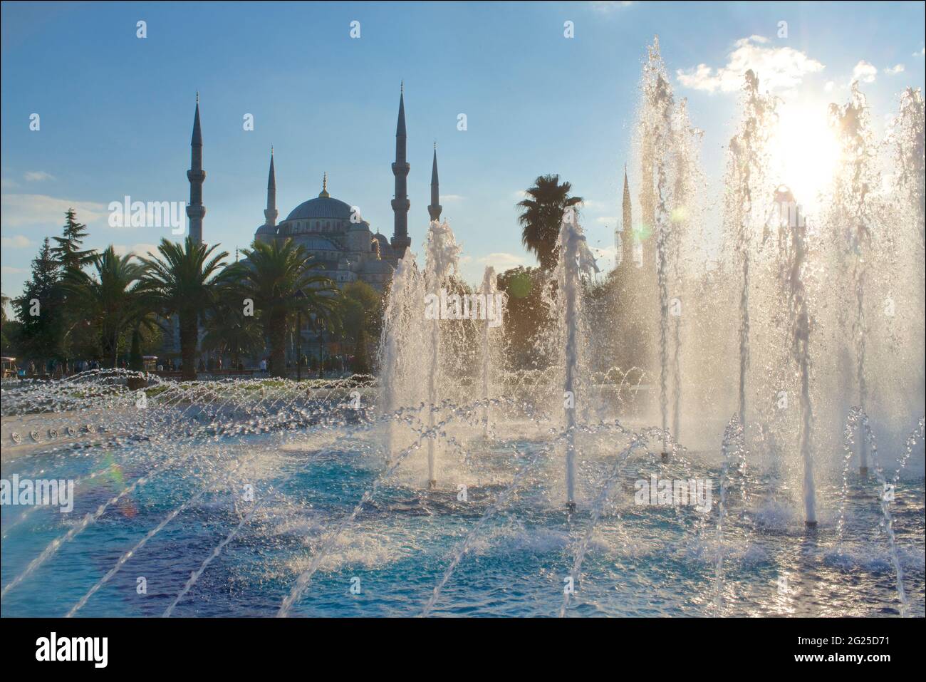 Sultan ahmad maydan water fountain hi-res stock photography and images ...