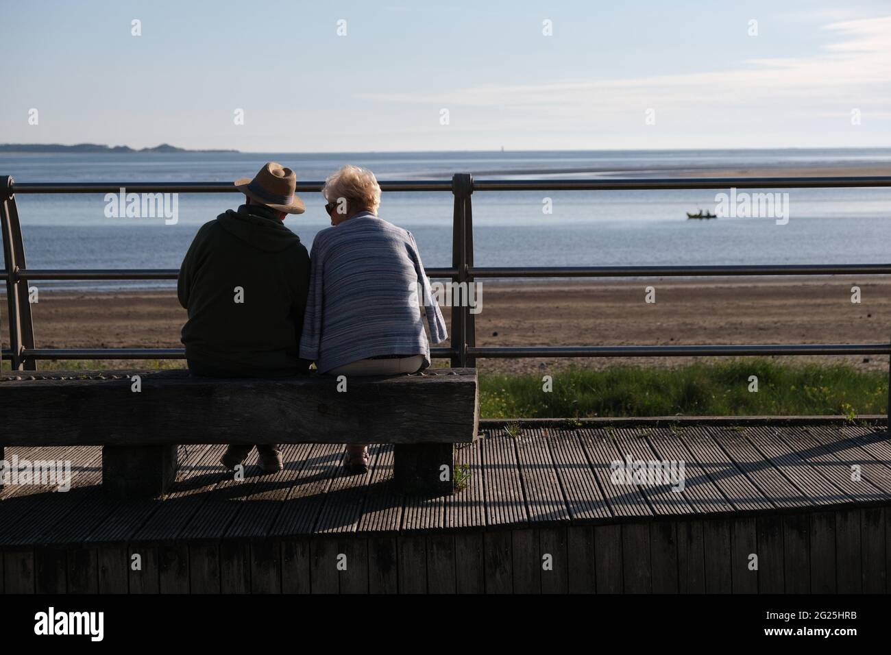 Llanelli beach hires stock photography and images Alamy