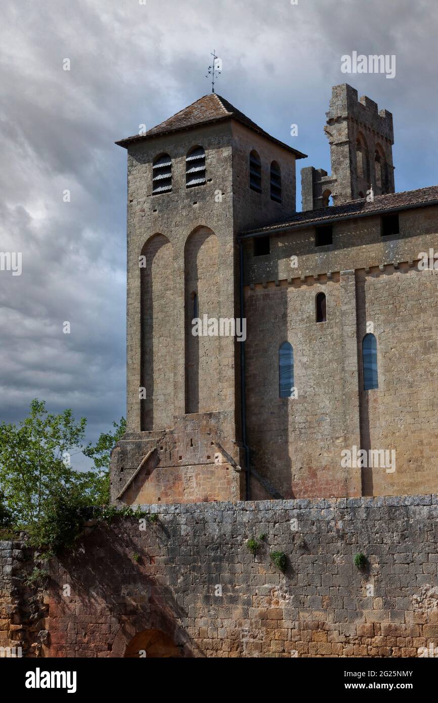Castle in BeaumontoisenPérigord, France Stock Photo Alamy
