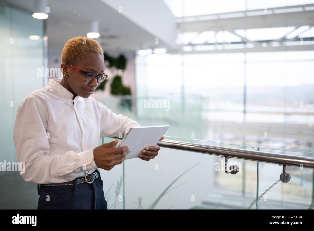 Black female staff using hi-res stock photography and images - Alamy
